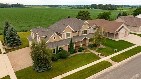 114 Prairie Stone Ct SE, Stewartville, MN 55976