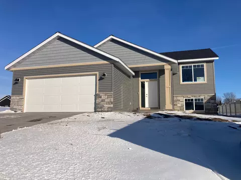 705 State St, Kenyon, MN 55946