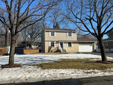 7221 Humboldt Ave S, Richfield, MN 55423