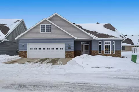 3636 Cypress Ln S, Fargo, ND 58104
