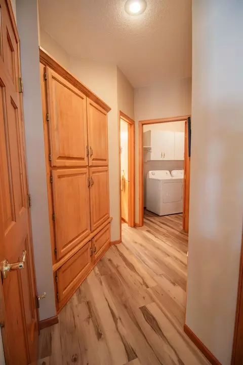 Entry Way - 409 19th St SE, Willmar, MN 56201 photo 1 of 3