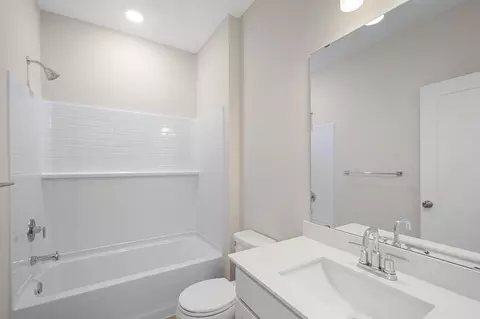 Bath - 1214 Compton Ave, River Falls, WI 54022 photo 1 of 2