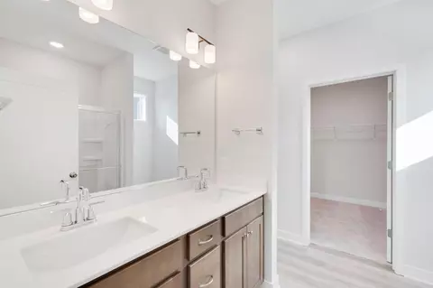 Bath - 1264 Compton Ave, River Falls, WI 54022 photo 1 of 1