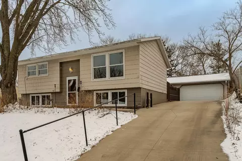 3810 1st Pl NW, Rochester, MN 55901