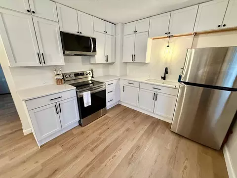 1224 Winnetka Ave N, Golden Valley, MN 55427