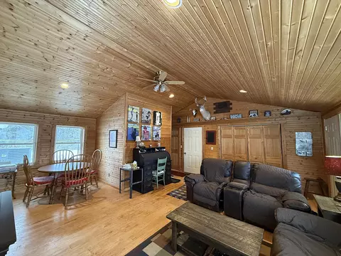 Living - 3876 230th St, Montevideo, MN 56265 photo 3 of 8