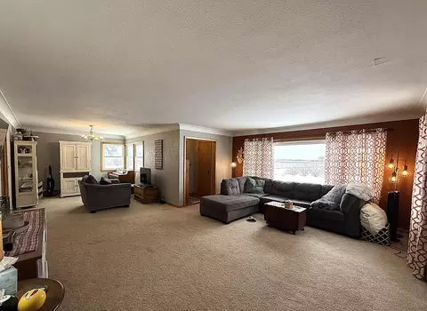 Living - 3876 230th St, Montevideo, MN 56265 photo 8 of 8