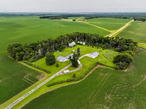 View/Area - 3876 230th St, Montevideo, MN 56265 photo 3 of 13
