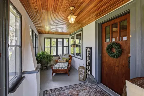 4037 21st Ave S, Minneapolis, MN 55407