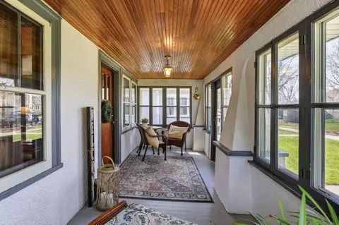 4037 21st Ave S, Minneapolis, MN 55407