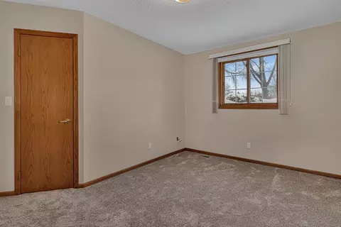 Bedroom - 2208 10th Ave SE, Willmar, MN 56201 photo 3 of 3