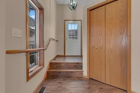 Entry Way - 2208 10th Ave SE, Willmar, MN 56201 photo 1 of 1