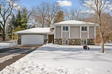 8398 Lakewood Dr NE, Spring Lake Park, MN 55432