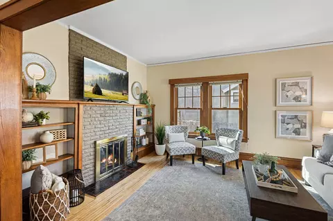24 Wheeler St S, Saint Paul, MN 55105