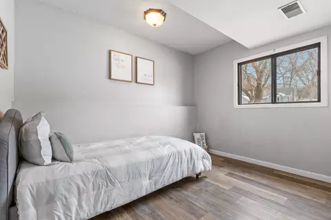 Bedroom - 4626 Lenore Ln, Eagan, MN 55122 photo 6 of 8