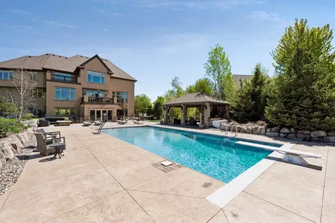 225 Calamus Cir, Medina, MN 55340