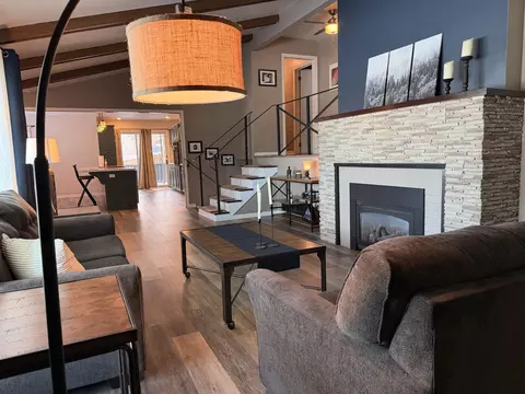 Living - 784 Highland Rd, Windom, MN 56101 photo 2 of 3