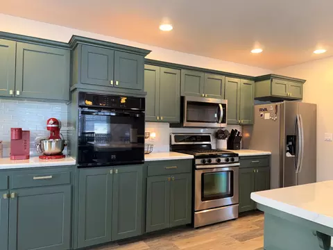 Kitchen - 784 Highland Rd, Windom, MN 56101 photo 4 of 5