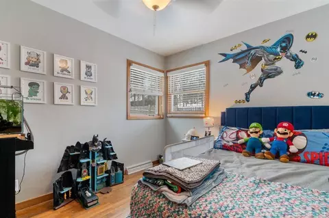 Bedroom - 1524 W Arrowhead Rd, Duluth, MN 55811 photo 1 of 5