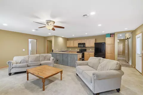 Living - 43355 Ottawa Rd, Saint Peter, MN 56082 photo 1 of 3