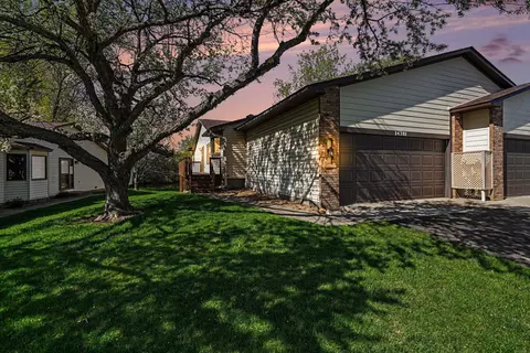 14381 Glenda Dr, Apple Valley, MN 55124