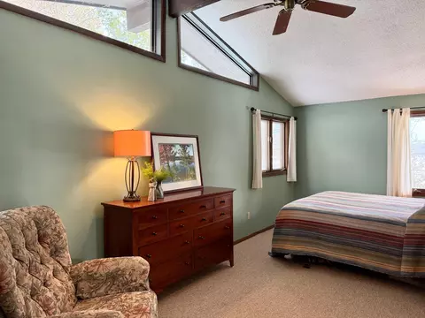 Bedroom - 4388 Robin Ln NW, Hackensack, MN 56452 photo 2 of 10