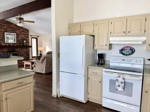 Kitchen - 4388 Robin Ln NW, Hackensack, MN 56452 photo 6 of 6