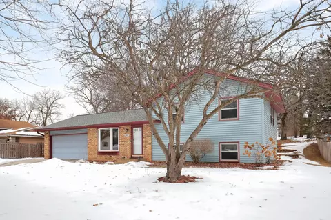 2909 109th Ave NW, Coon Rapids, MN 55433