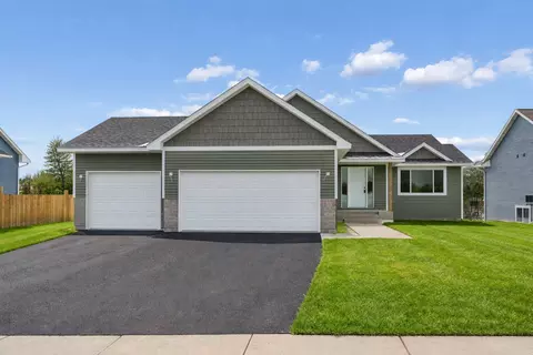 1175 Wisteria Ln, New Richmond, WI 54017