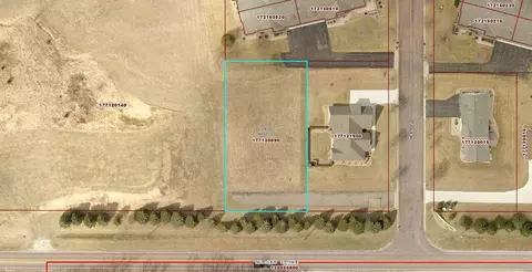 2601 8th St NE, Waseca, MN 56093