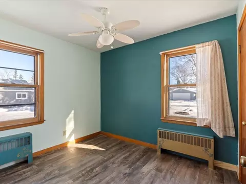 Bedroom - 1210 5th Ave NE, Brainerd, MN 56401 photo 3 of 4