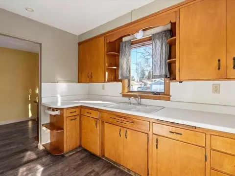 Kitchen - 1210 5th Ave NE, Brainerd, MN 56401 photo 1 of 3