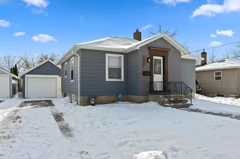1602 4th St NE, Rochester, MN 55906