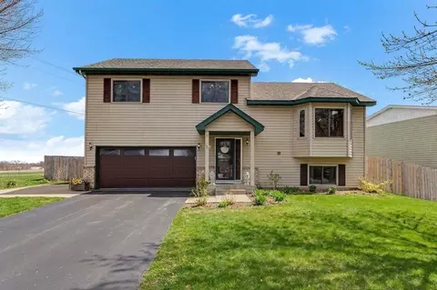 2213 Birn Hill Dr, Faribault, MN 55021