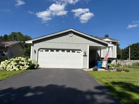 Exterior - 13360 Wellington Cir, Champlin, MN 55316 photo 9 of 10