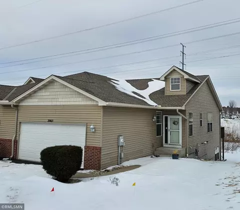 2065 Woodlynn Ave, Maplewood, MN 55109