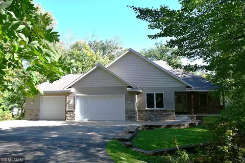 48 279th St, Osceola, WI 54020