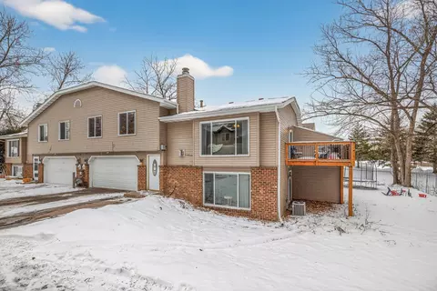 16616 Franklin Trl SE, Prior Lake, MN 55372