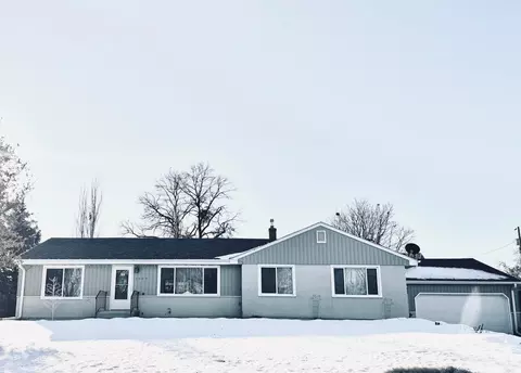1290 Belmont Ln E, Maplewood, MN 55109