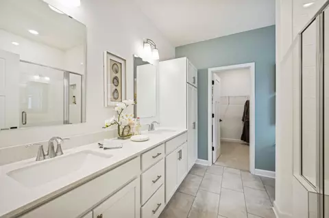 Bath - 6501 Tamarack Ln, Corcoran, MN 55340 photo 1 of 3