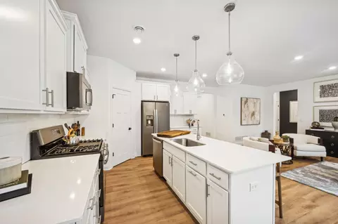 Kitchen - 6501 Tamarack Ln, Corcoran, MN 55340 photo 4 of 4