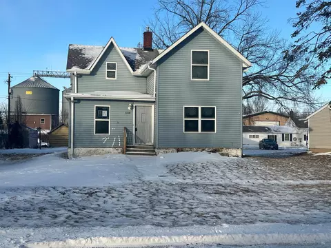408 2nd St, Lyle, MN 55953
