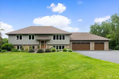 16585 Pebblebrook Ct, Prior Lake, MN 55372