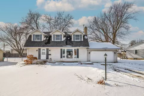 7533 Imperial Dr N, Brooklyn Park, MN 55443
