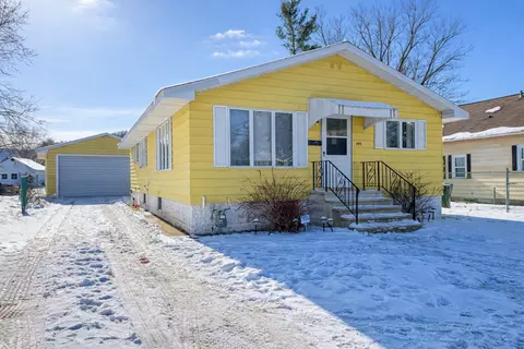 499 E Belleview St, Winona, MN 55987