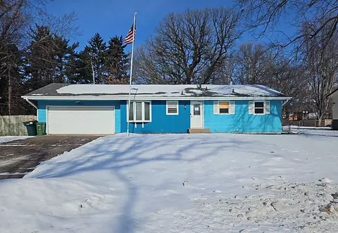 4841 105th Ln NE, Circle Pines, MN 55014