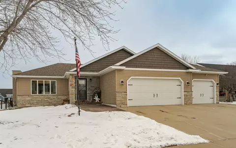 1001 10th St NW, Kasson, MN 55944