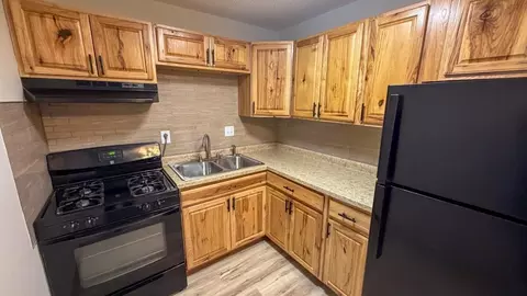 7176 72nd Ln N, Brooklyn Park, MN 55428