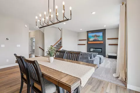 Dining - 11624 5th St NE, Hanover, MN 55341 photo 3 of 5