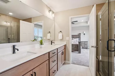 Bath - 11624 5th St NE, Hanover, MN 55341 photo 2 of 6